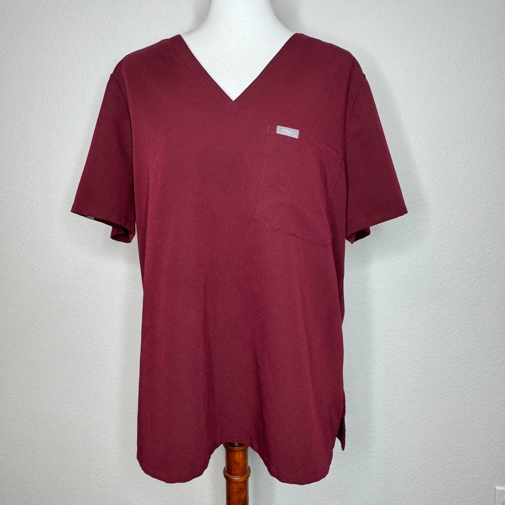 FIGS TECHNICAL COLLECTION Womens Catarina Scrub Top XXL Burgundy (PO 3589) Nurse